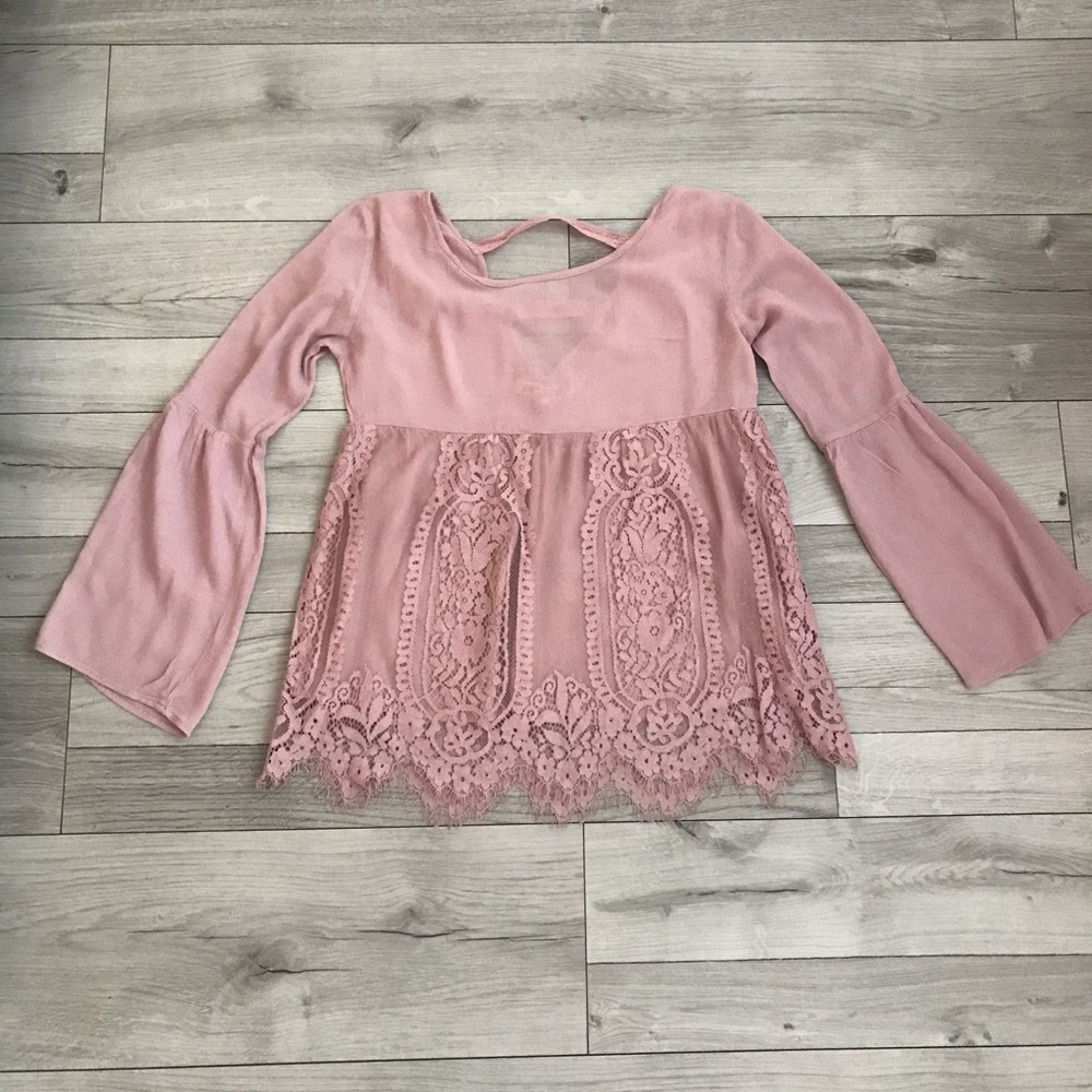 JOLT Woman’s top/blouse